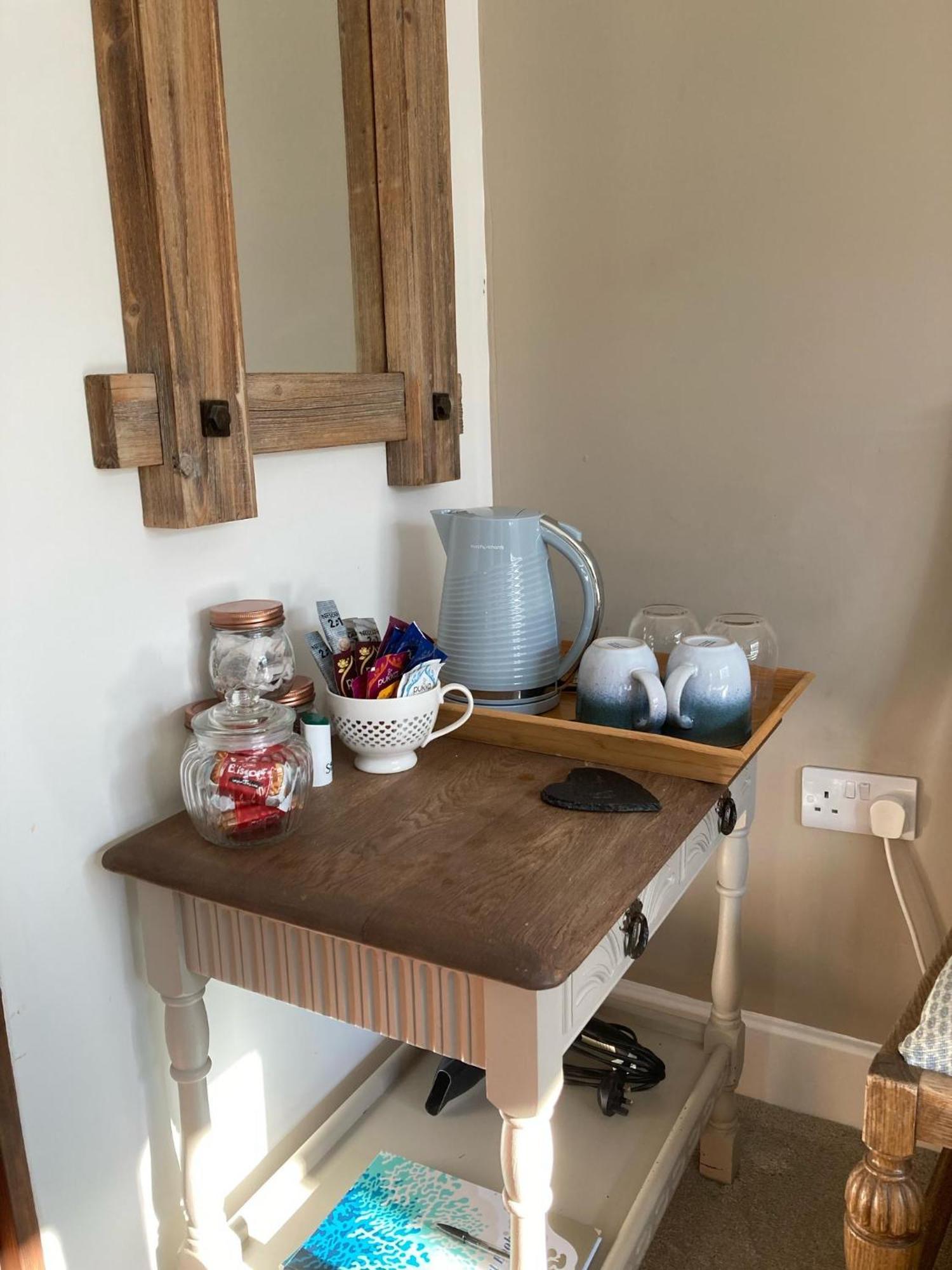 Guest Suite At 31 Little England Milborne Saint Andrew Buitenkant foto